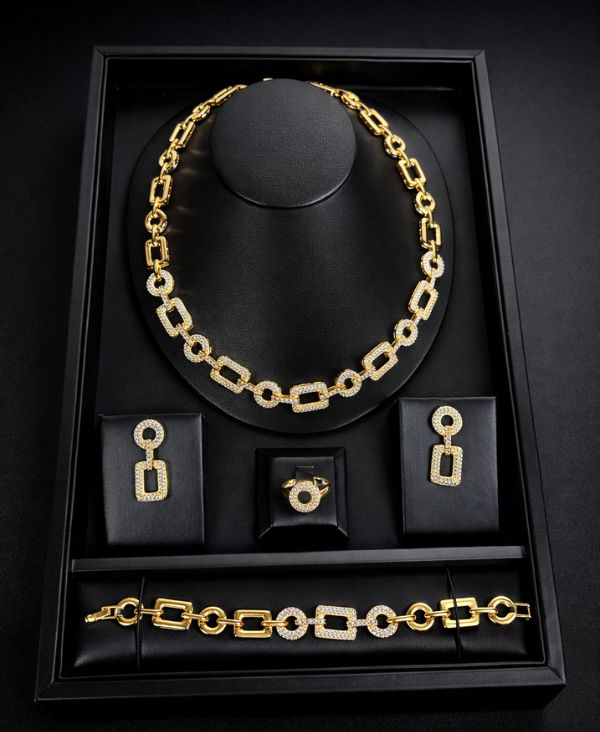Complete Elegant Gold Set