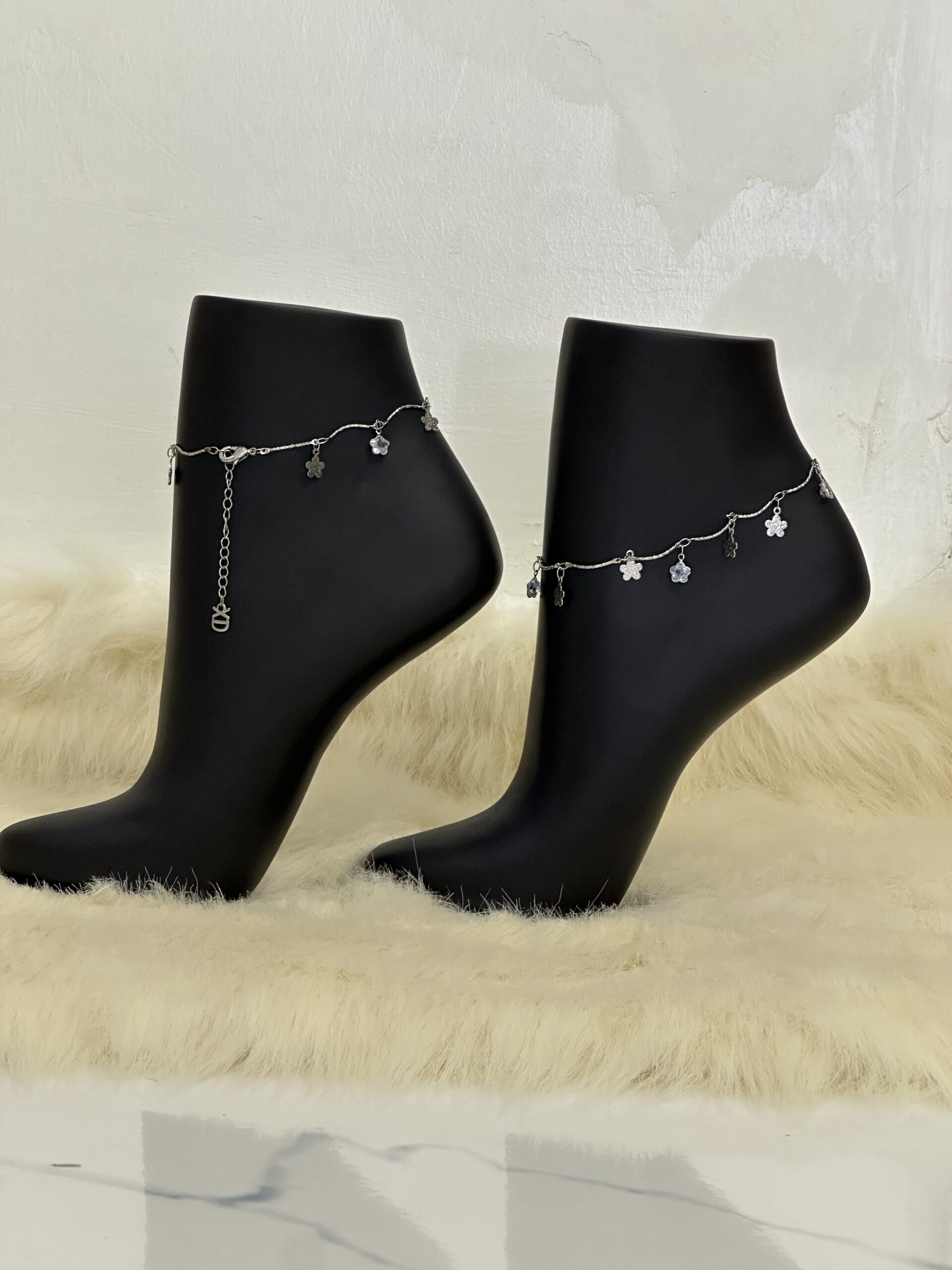 Coral anklet