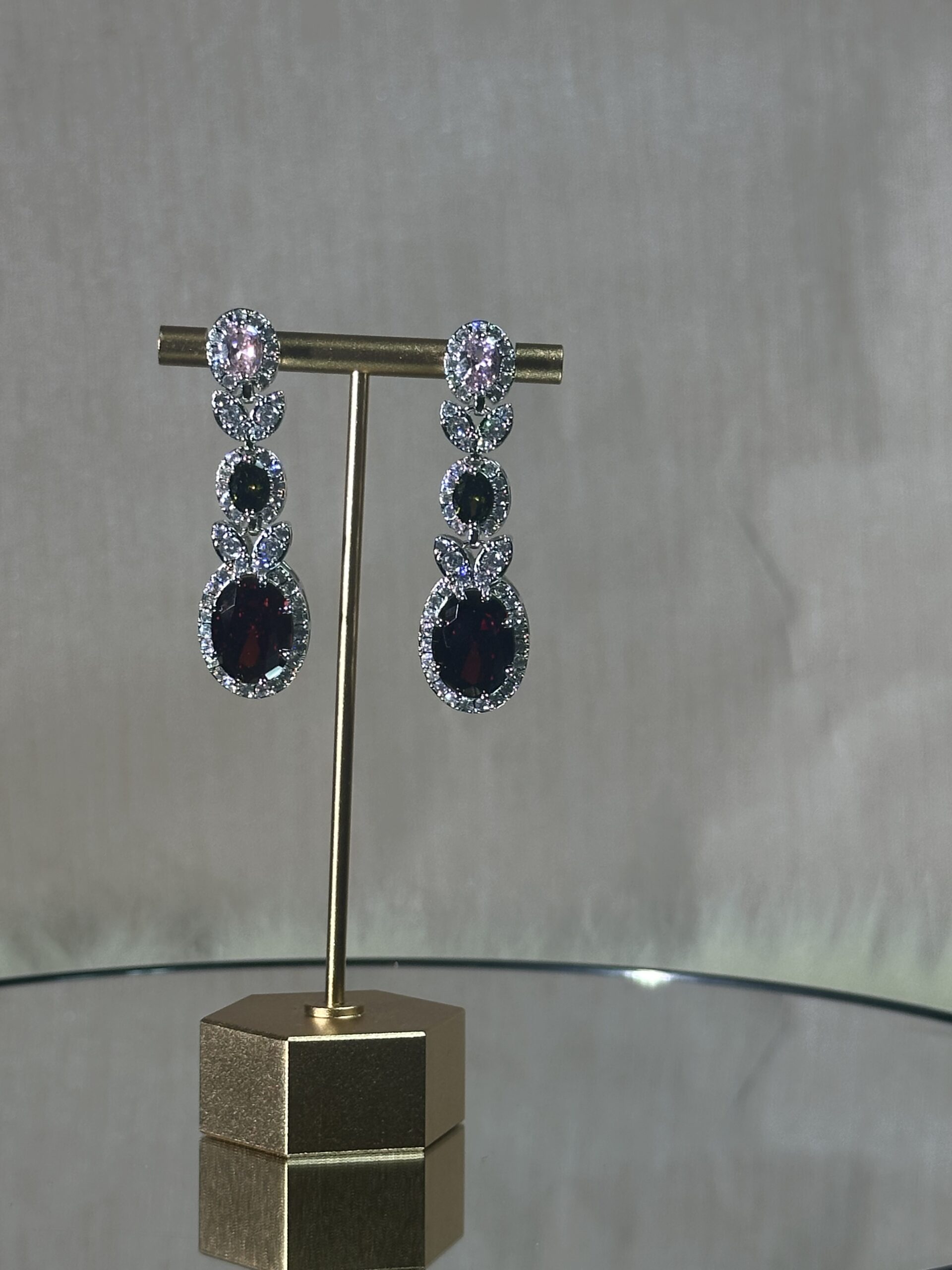 Crimsona earrings