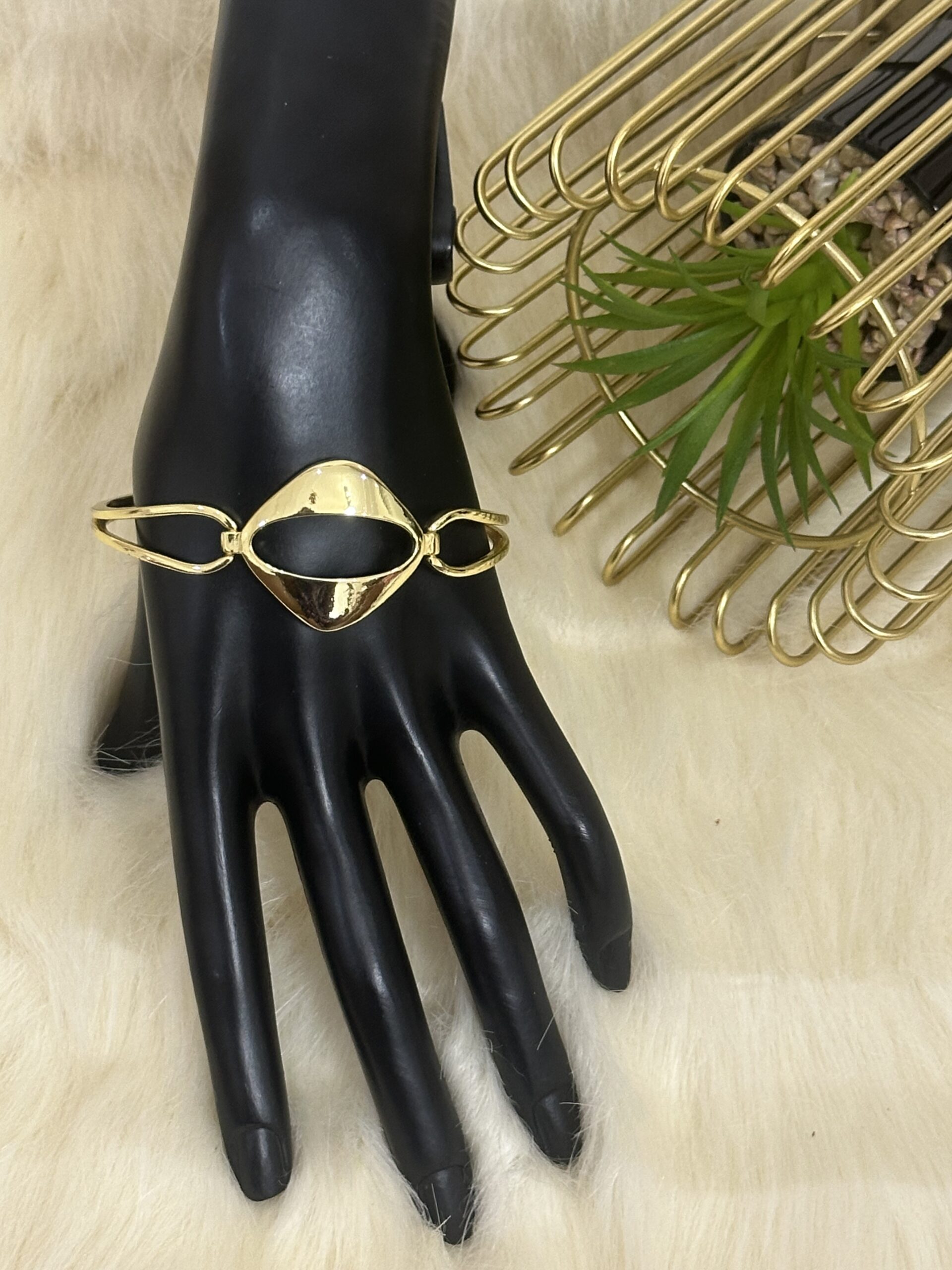 Eon bracelet